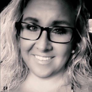 Meet your Posher, Leslie